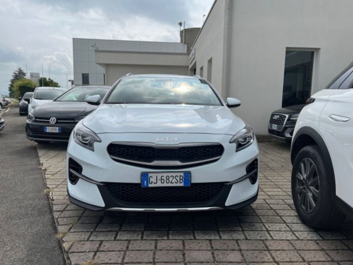 Kia XCeed 1.0 T-GDi GPL High Tech (11)