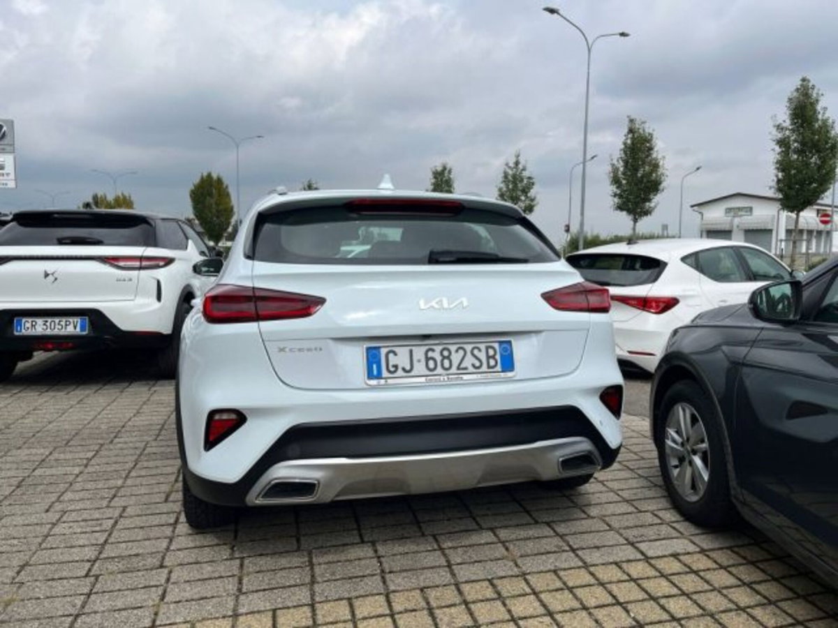 Kia XCeed 1.0 T-GDi GPL High Tech (4)
