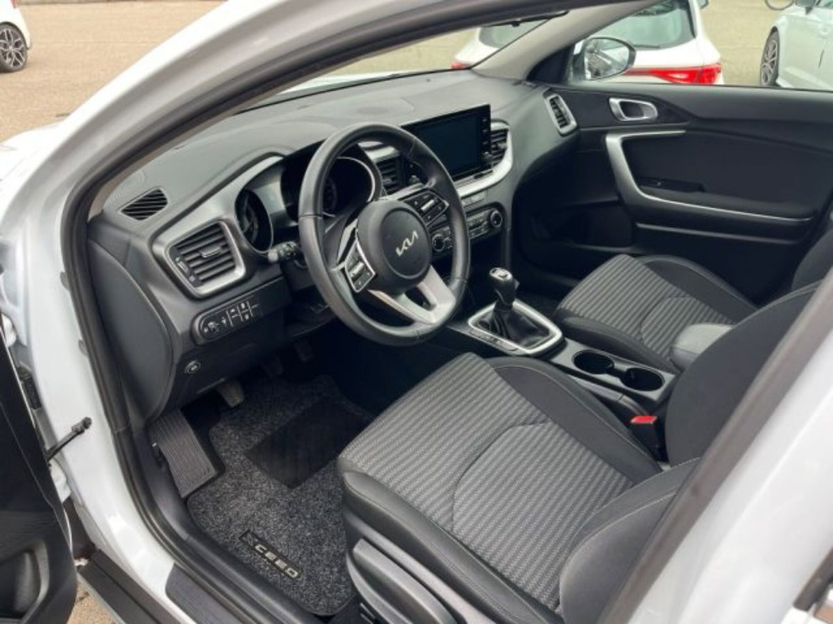 Kia XCeed 1.0 T-GDi GPL High Tech (7)