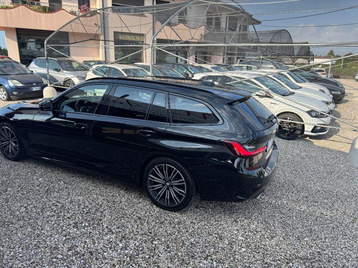BMW Serie 3 Touring 320d (4)