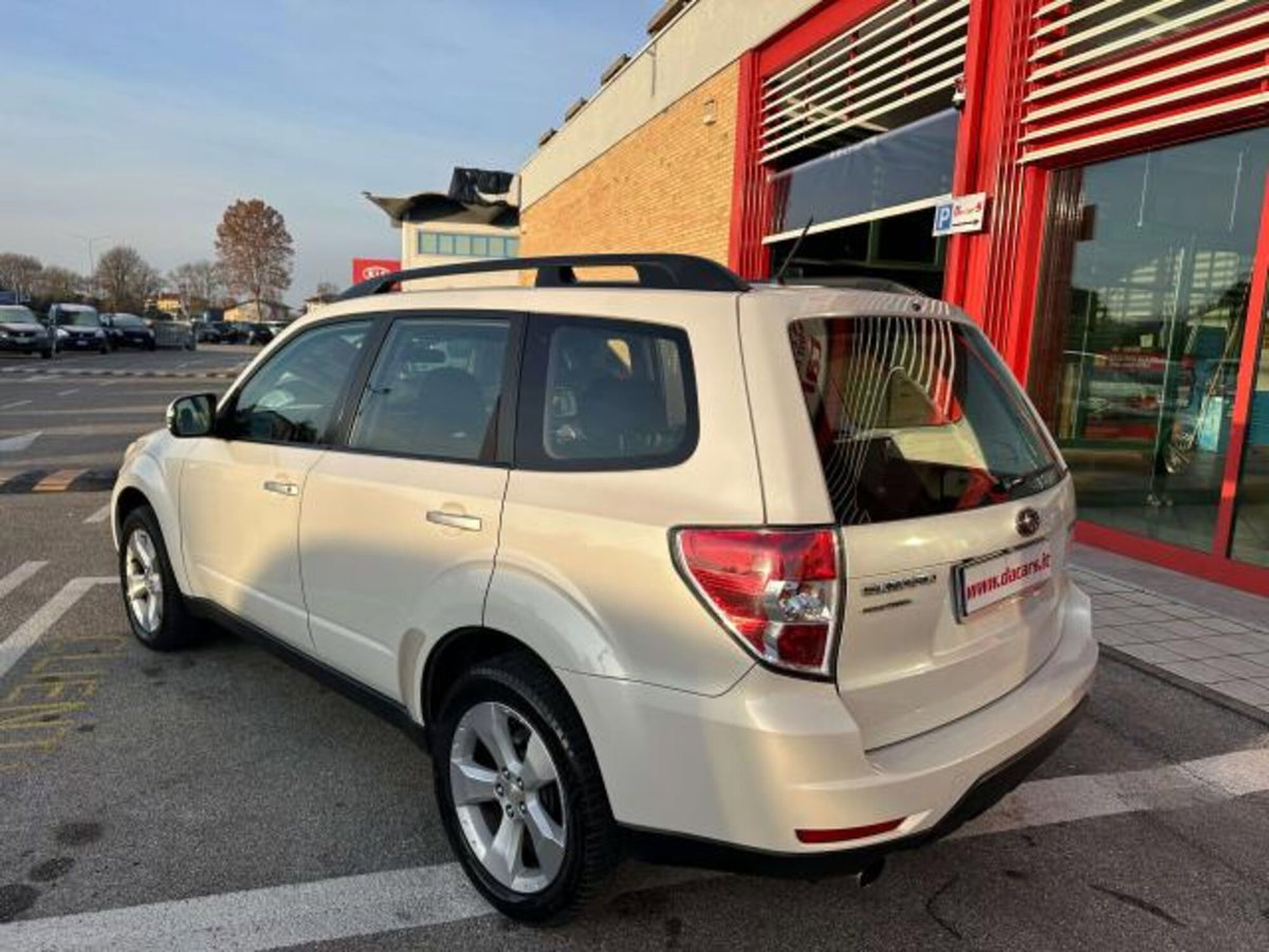 Subaru Forester 2.0D X Comfort (5)