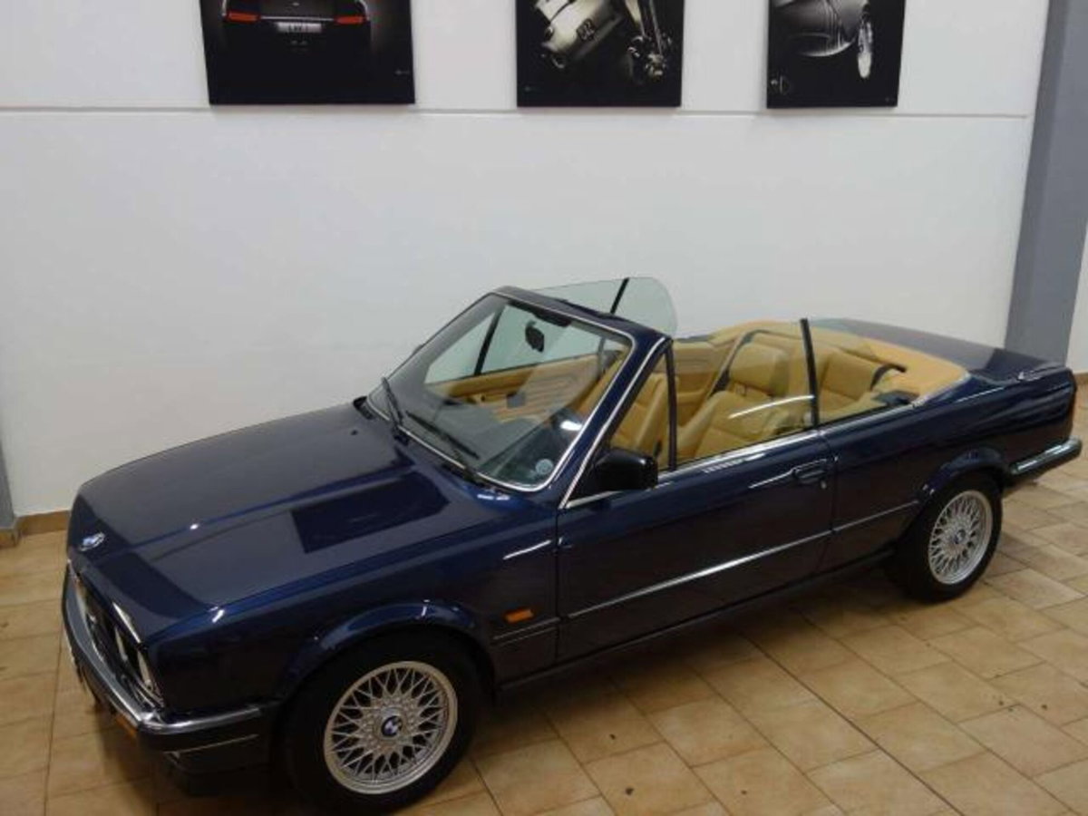 BMW Serie 3 Cabrio 320i cat (12)