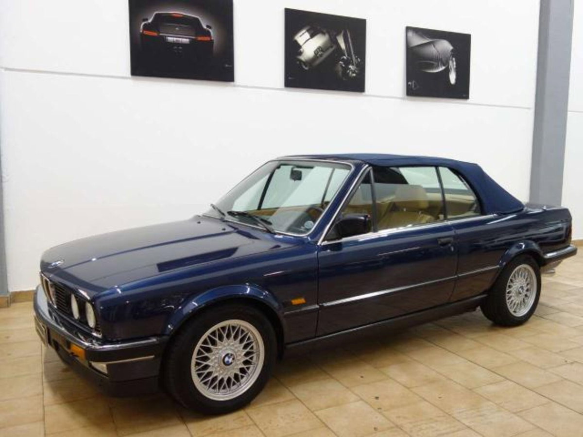 BMW Serie 3 Cabrio 320i cat (2)
