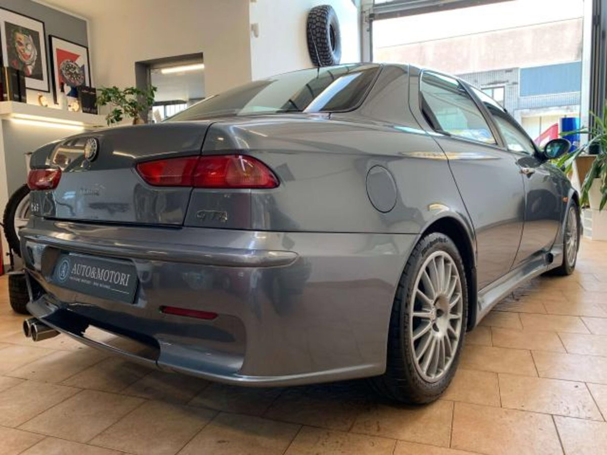 Alfa Romeo 156 3.2i V6 24V cat Selespeed GTA (5)