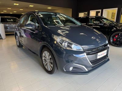 Peugeot 208 68 5 porte Active usata