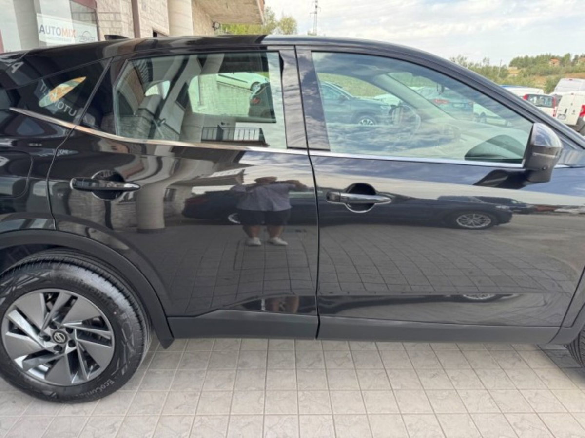 Nissan Qashqai 1.3 mhev Business 2wd 140cv (13)