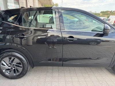 Nissan Qashqai 1.3 mhev Business 2wd 140cv (13)