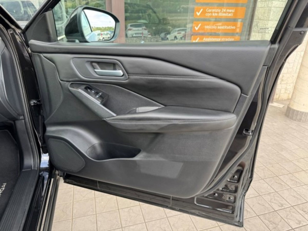 Nissan Qashqai 1.3 mhev Business 2wd 140cv (19)
