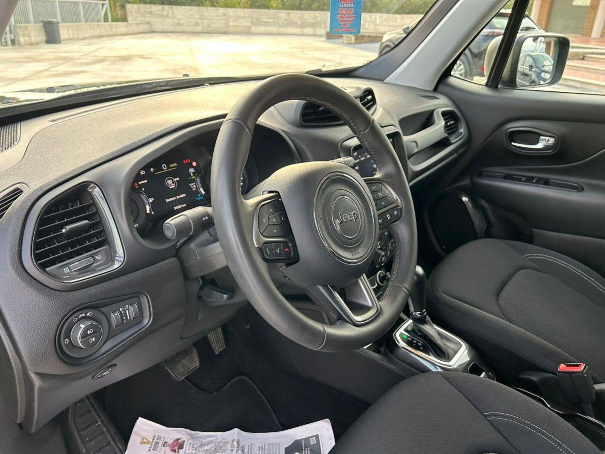 Jeep Renegade 1.3 T4 190CV PHEV 4xe AT6 Limited (10)
