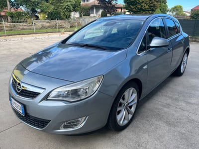 Opel Astra 1.7 CDTI 125CV 5 porte Cosmo usata