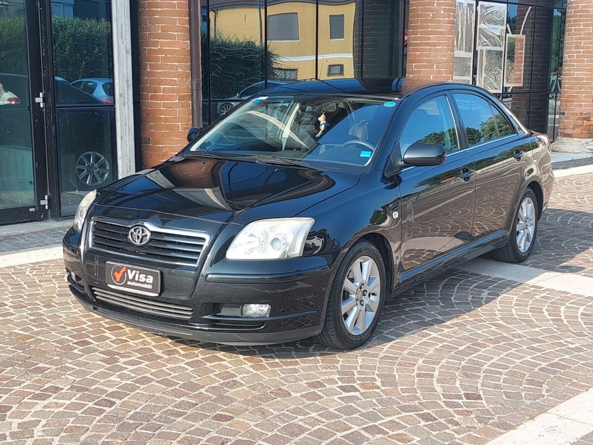 Toyota Avensis 1.8 16V