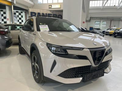 Alfa Romeo Junior elettrica Speciale 156cv nuova