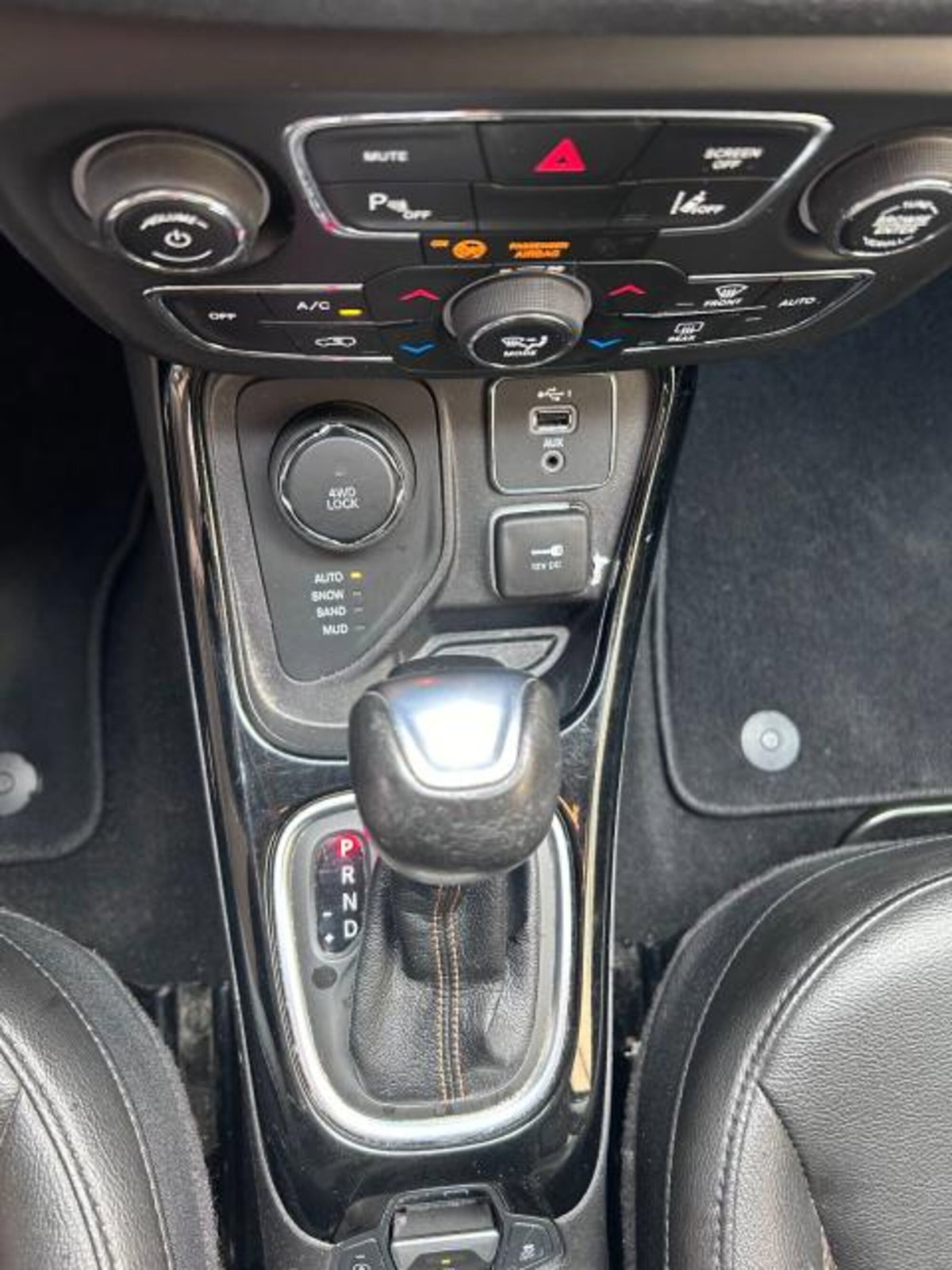Jeep Compass 2.0 Multijet II aut. 4WD Limited (14)