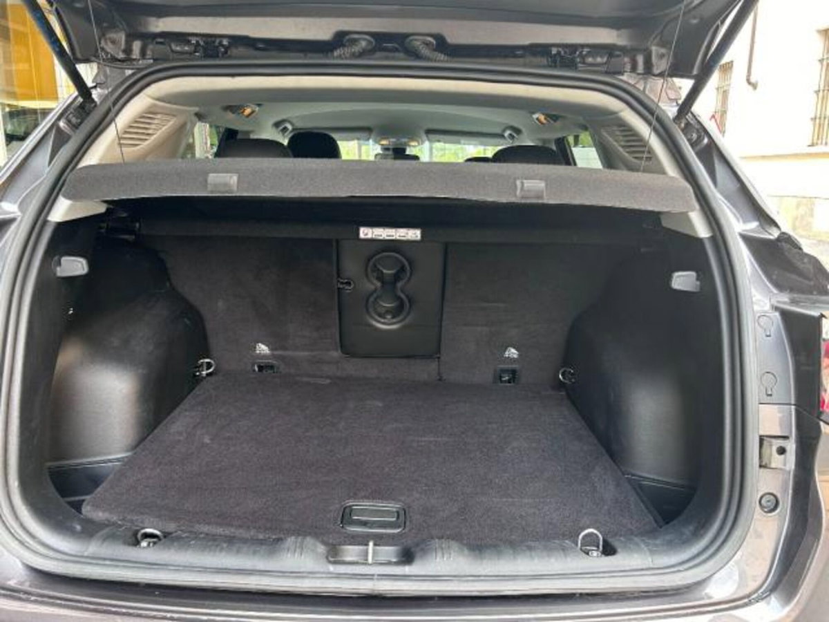 Jeep Compass 2.0 Multijet II aut. 4WD Limited (15)