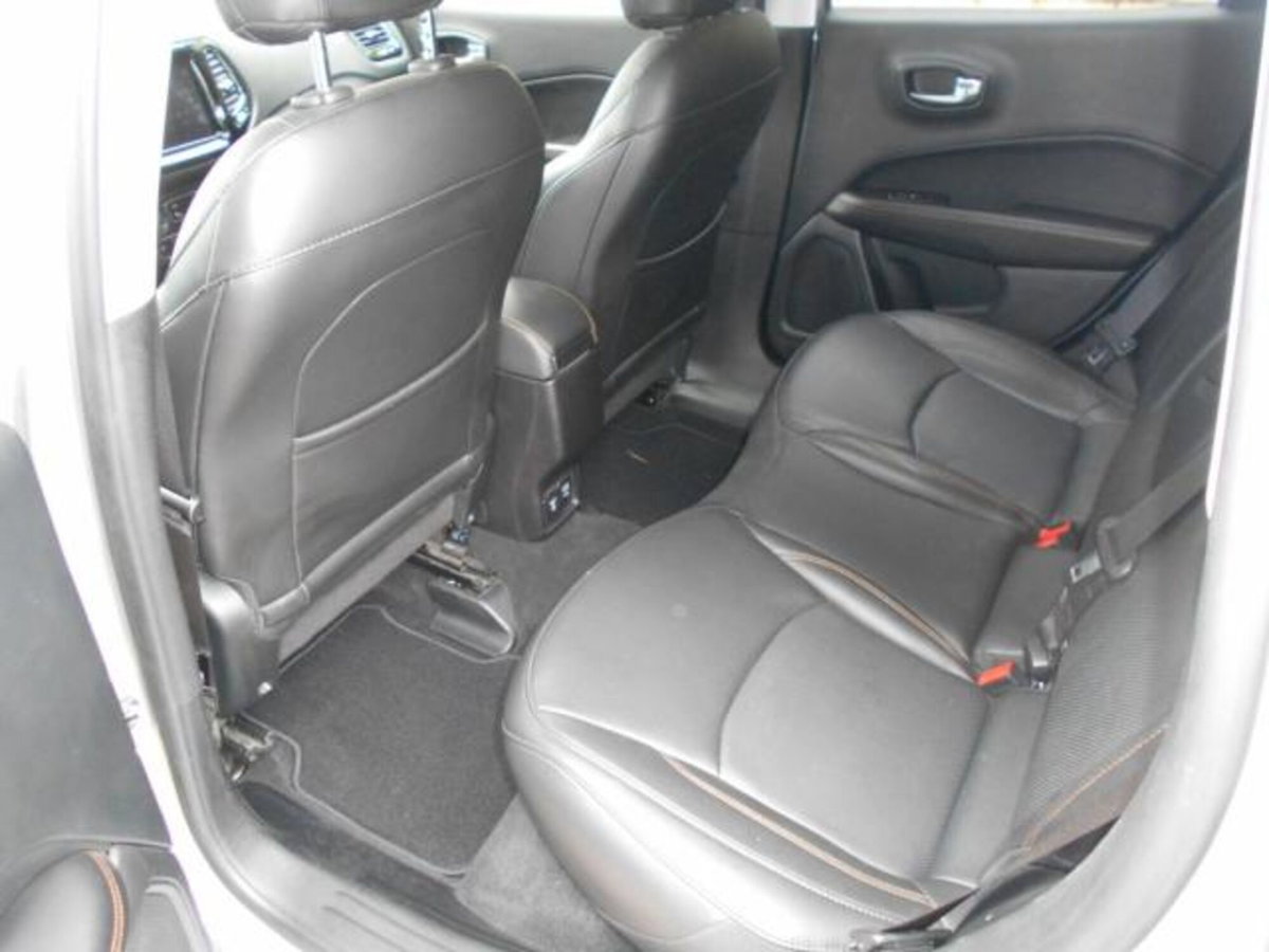 Jeep Compass 1.6 Multijet II 2WD Limited (7)