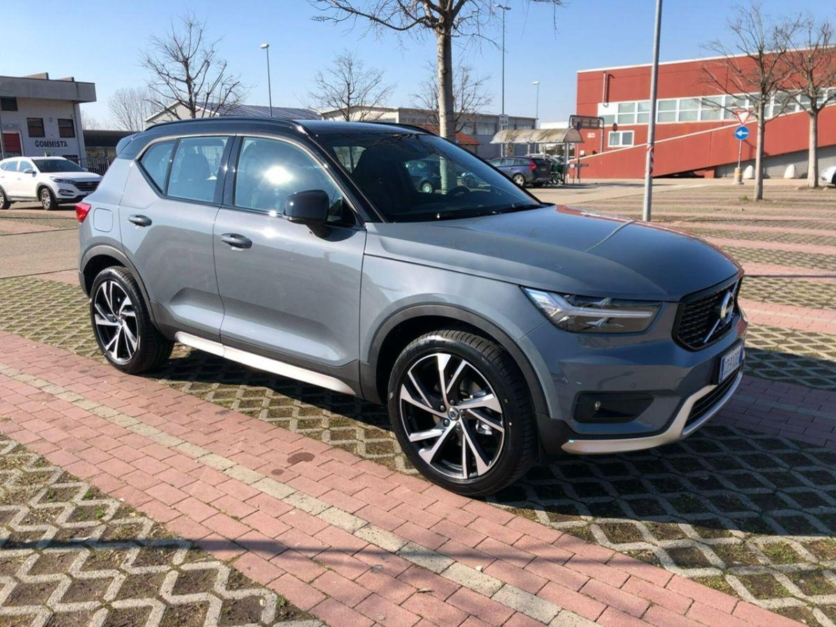 Volvo XC40 B5 AWD Geartronic R-design
