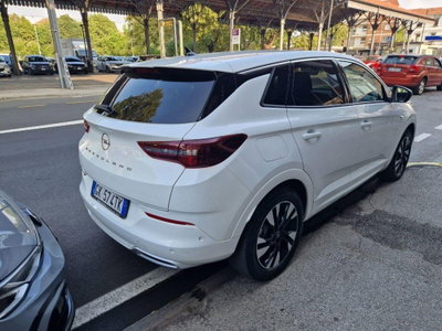 Opel Grandland X 1.6 Turbo 180 CV Start&Stop aut. Elegance (4)