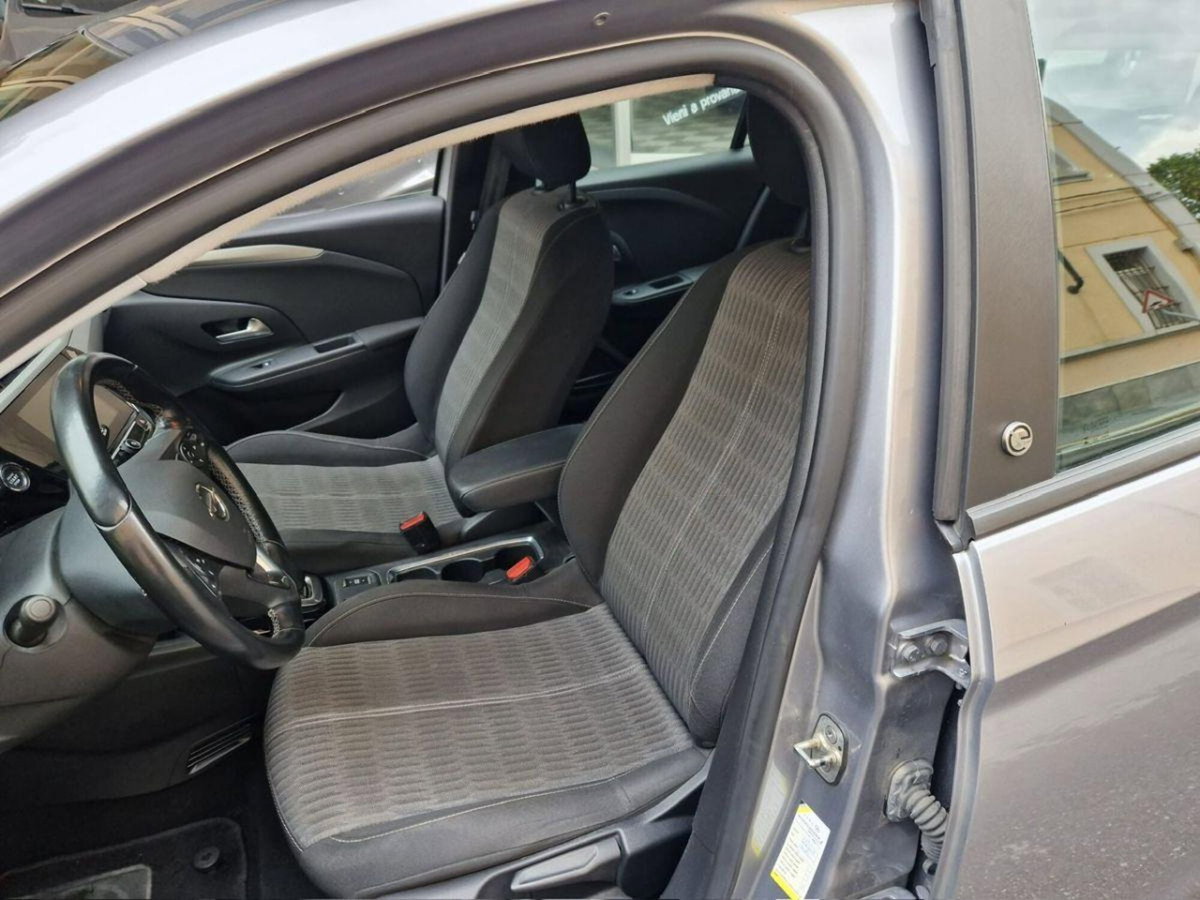Opel Corsa-e electric Corsa 136cv (11)