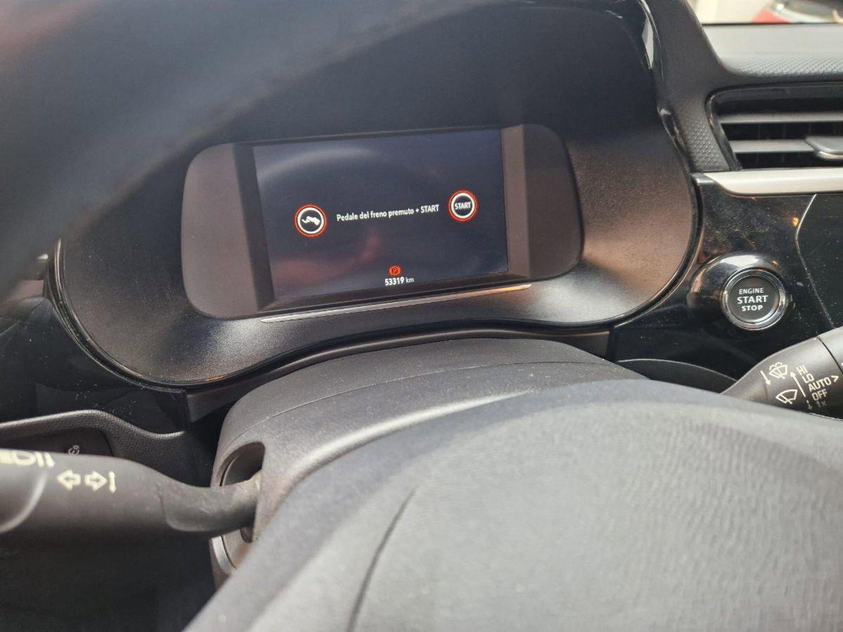 Opel Corsa-e electric Corsa 136cv (12)