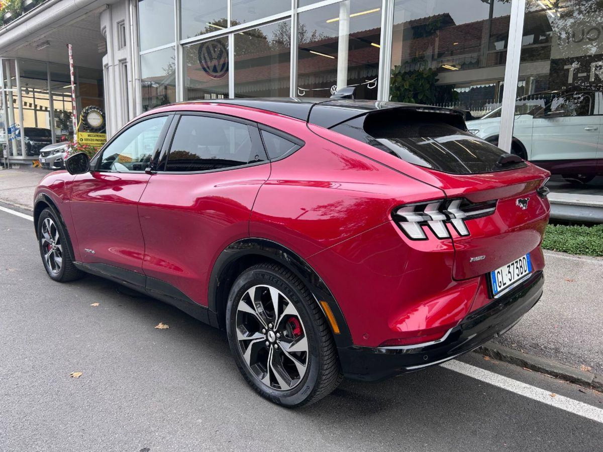 Ford Mustang Mach-E standard range rwd 268cv auto (9)