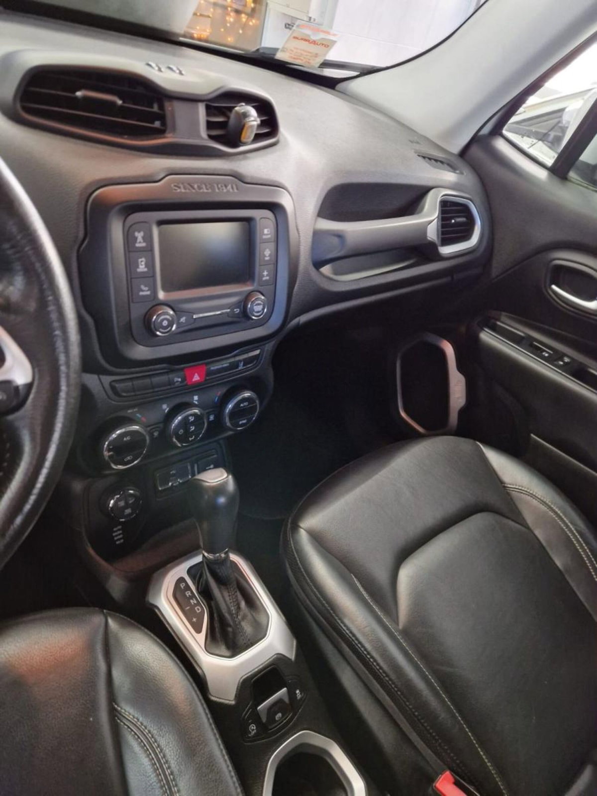 Jeep Renegade 2.0 Mjt 140CV 4WD Active Drive 75th Anniversary (11)