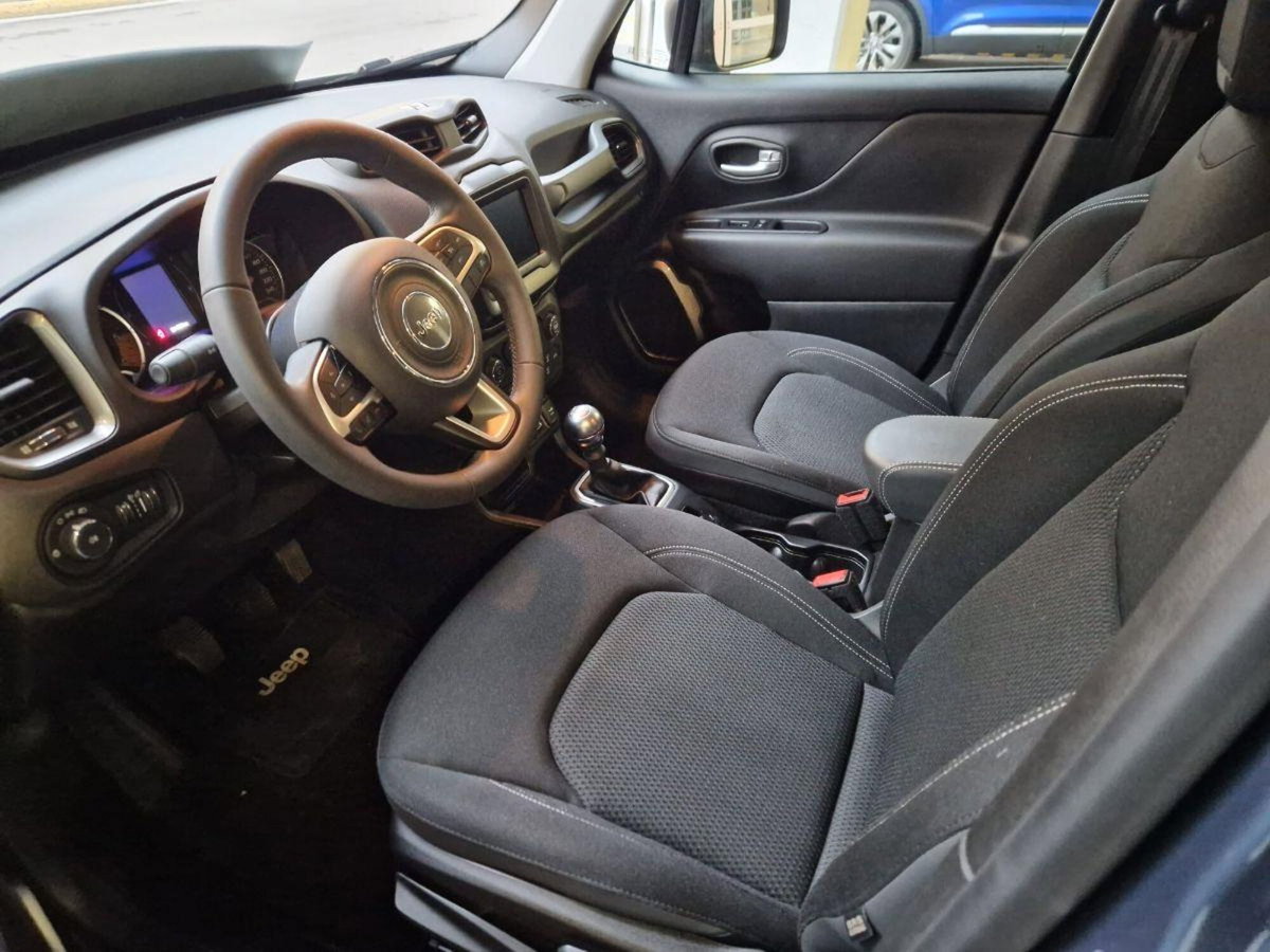 Jeep Renegade 1.6 Mjt 120 CV Longitude (9)