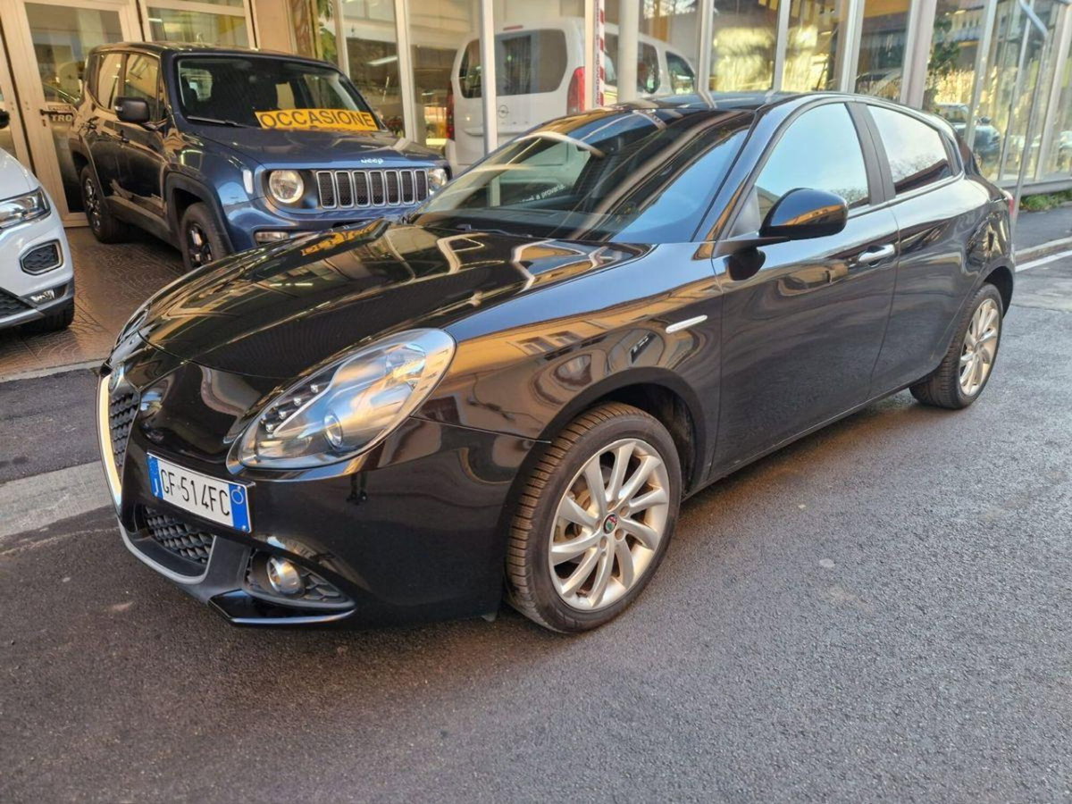 Alfa Romeo Giulietta 1.6 JTDm Super 120cv (4)