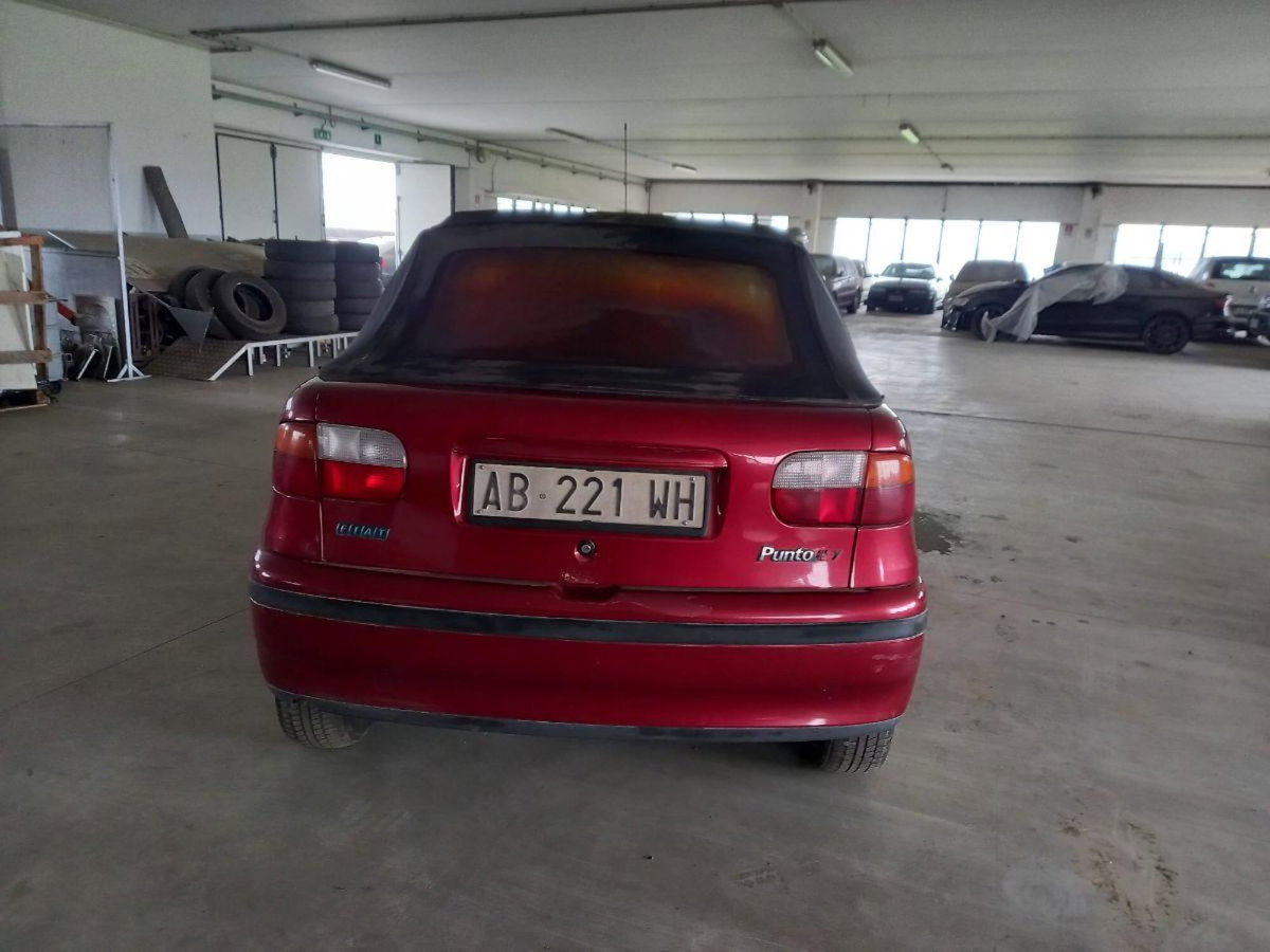 Fiat Punto Cabrio 90 cat Cabrio ELX (8)