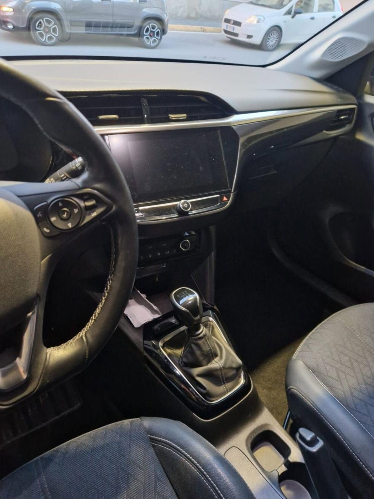Opel Corsa 1.2 100 CV Elegance (12)