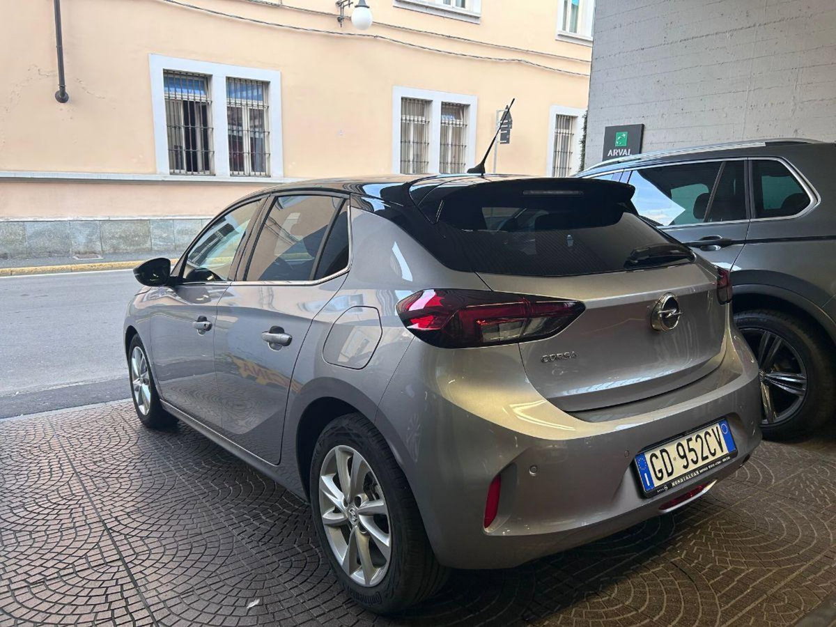 Opel Corsa 1.2 100 CV Elegance (8)