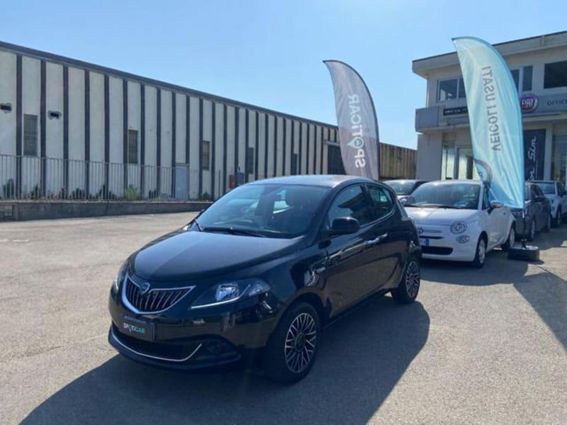 Lancia Ypsilon 1.0 FireFly 5 porte S&S Hybrid Ecochic UnYca