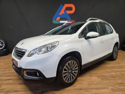 Peugeot 2008 VTi 82CV Allure usata