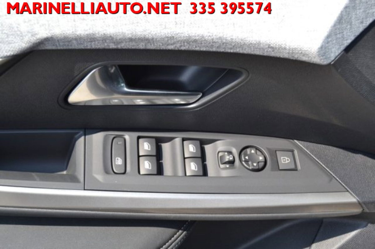 Peugeot 3008 1.2 hybrid Allure Business 145cv e-dcs6 (15)
