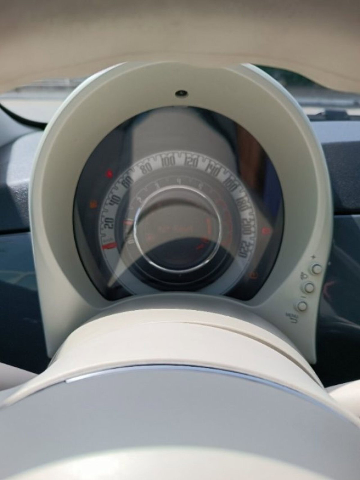 Fiat 500 1.0 Hybrid Cult (19)