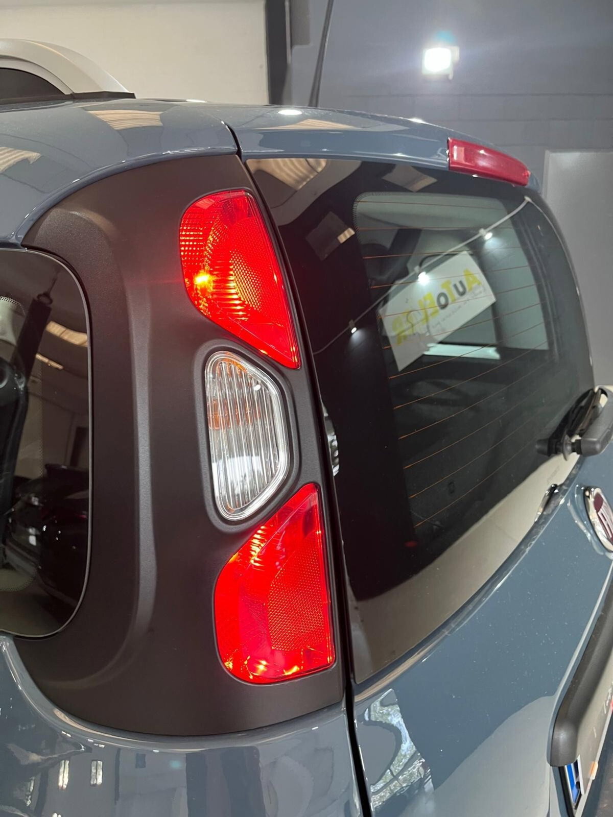 Fiat Panda 1.0 FireFly S&S Hybrid City Cross (13)