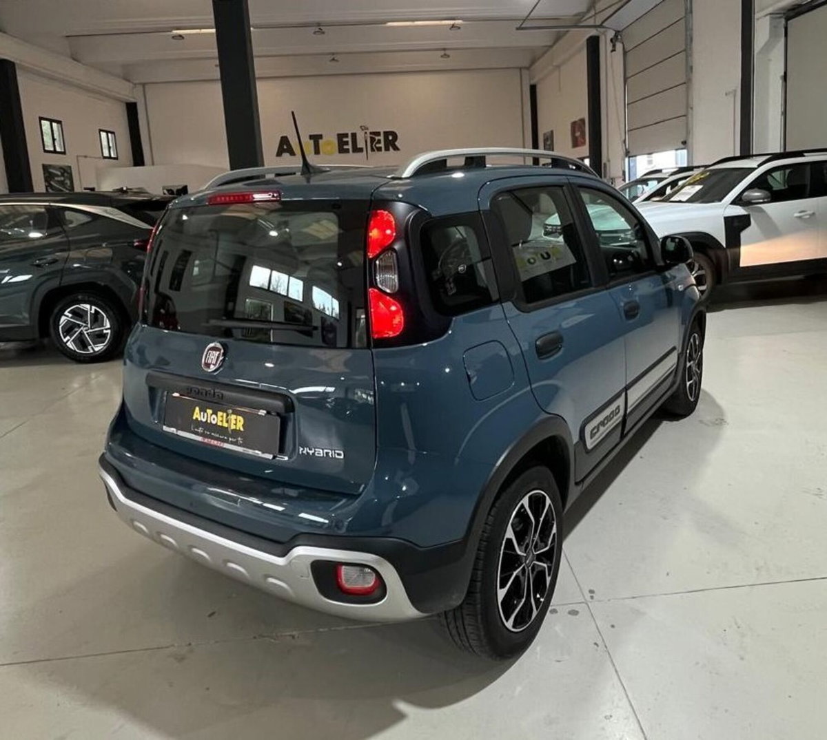 Fiat Panda 1.0 FireFly S&S Hybrid City Cross (7)