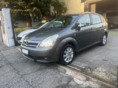 Toyota Corolla Verso 1.6 16V Sol usata