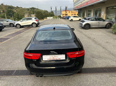 Jaguar XE 2.0 D Turbo 180CV aut. Portfolio (4)