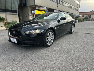 Jaguar XE 2.0 D Turbo 180CV aut. Portfolio (7)