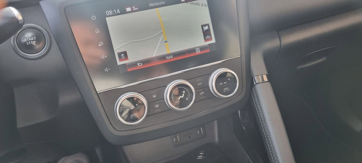 Renault Kadjar dCi 8V 115CV Business (7)