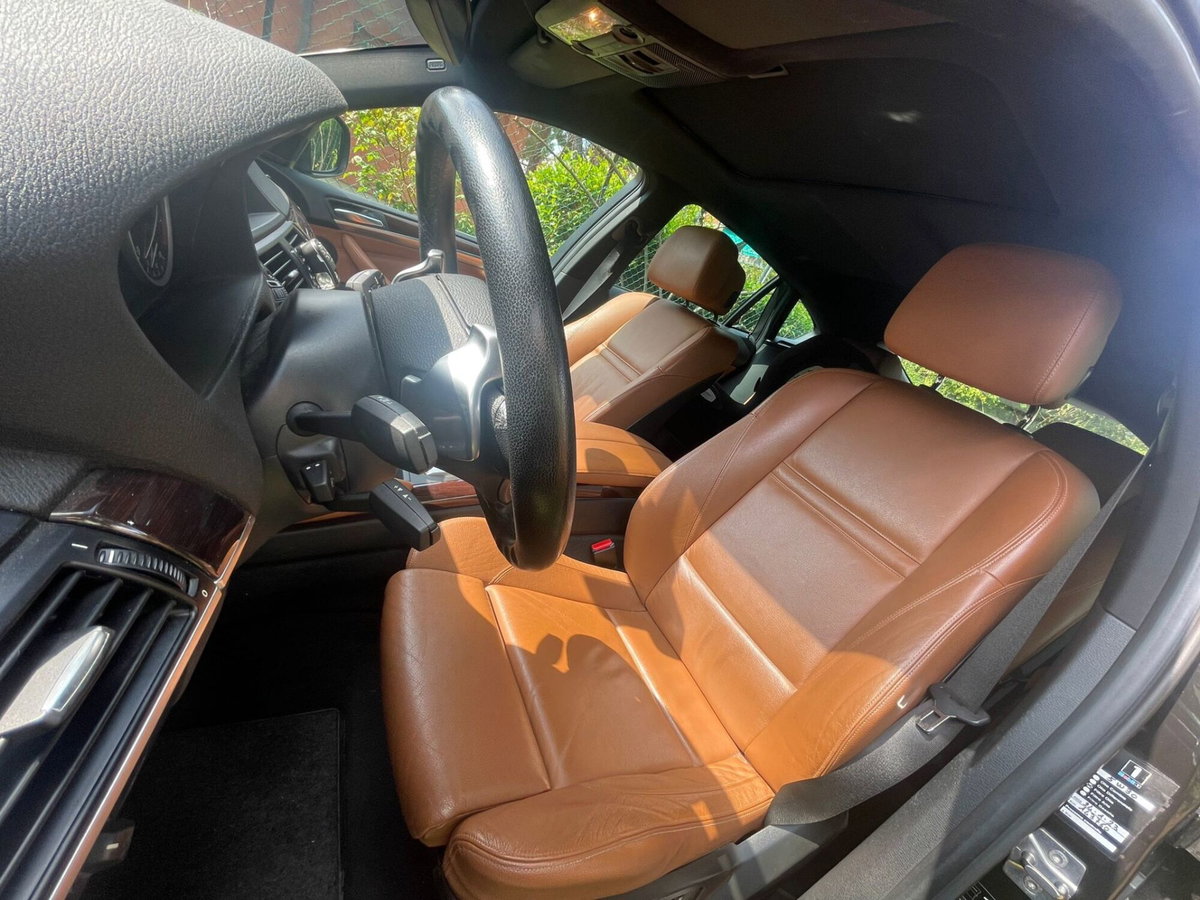 BMW X6 xDrive40d Futura (13)