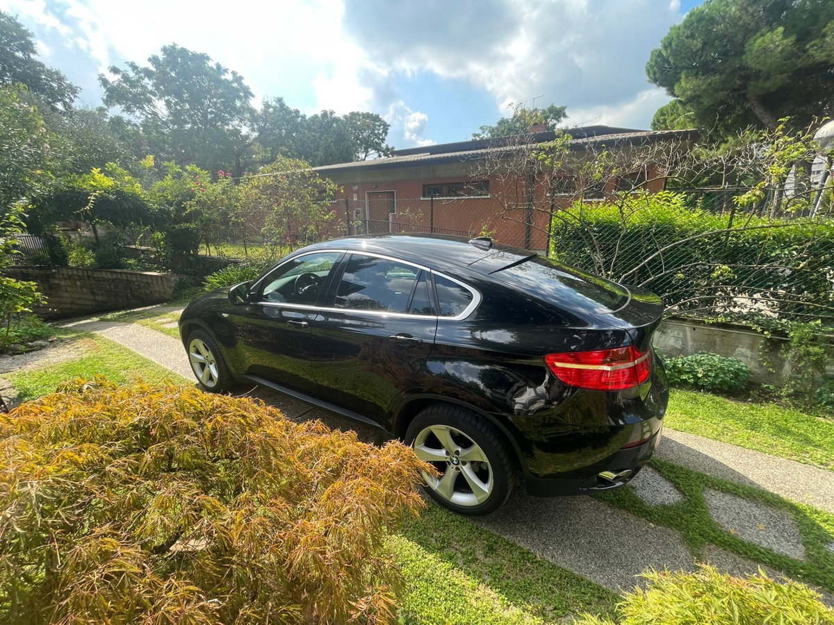 BMW X6 xDrive40d Futura (4)