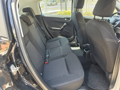 Peugeot 208 82 5 porte Allure (20)