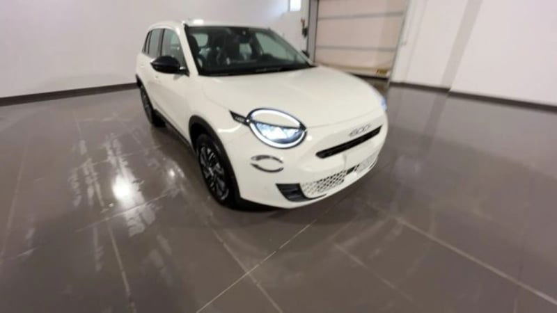 Fiat 600 1.2 hybrid 145cv auto