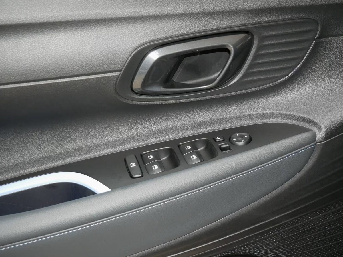Hyundai i20 1.6 T-GDI MT N-Performance (13)