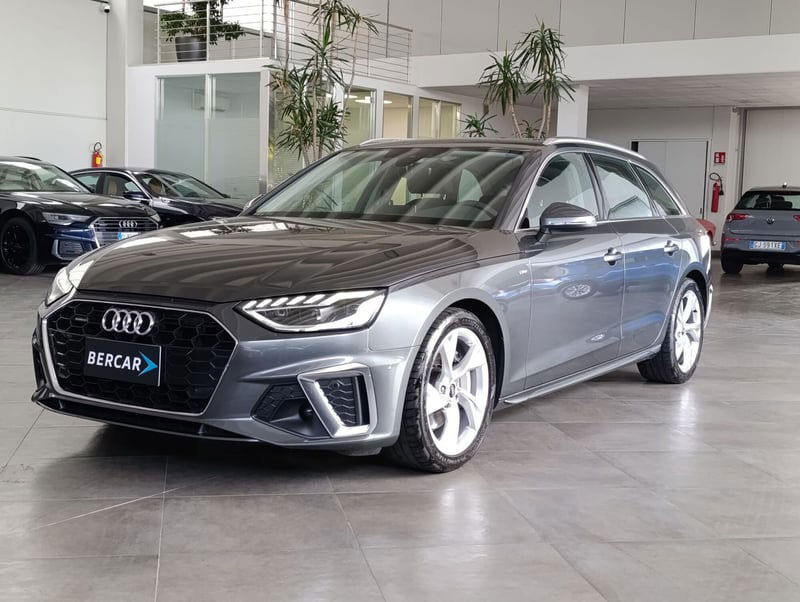 Audi A4 Avant 40 TDI quattro S tronic S line edition