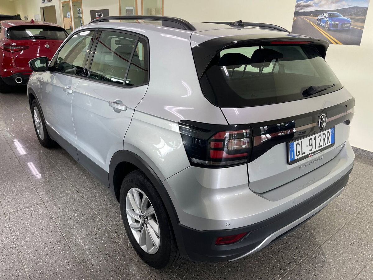 Volkswagen T-Cross 1.0 TSI Style BMT (7)