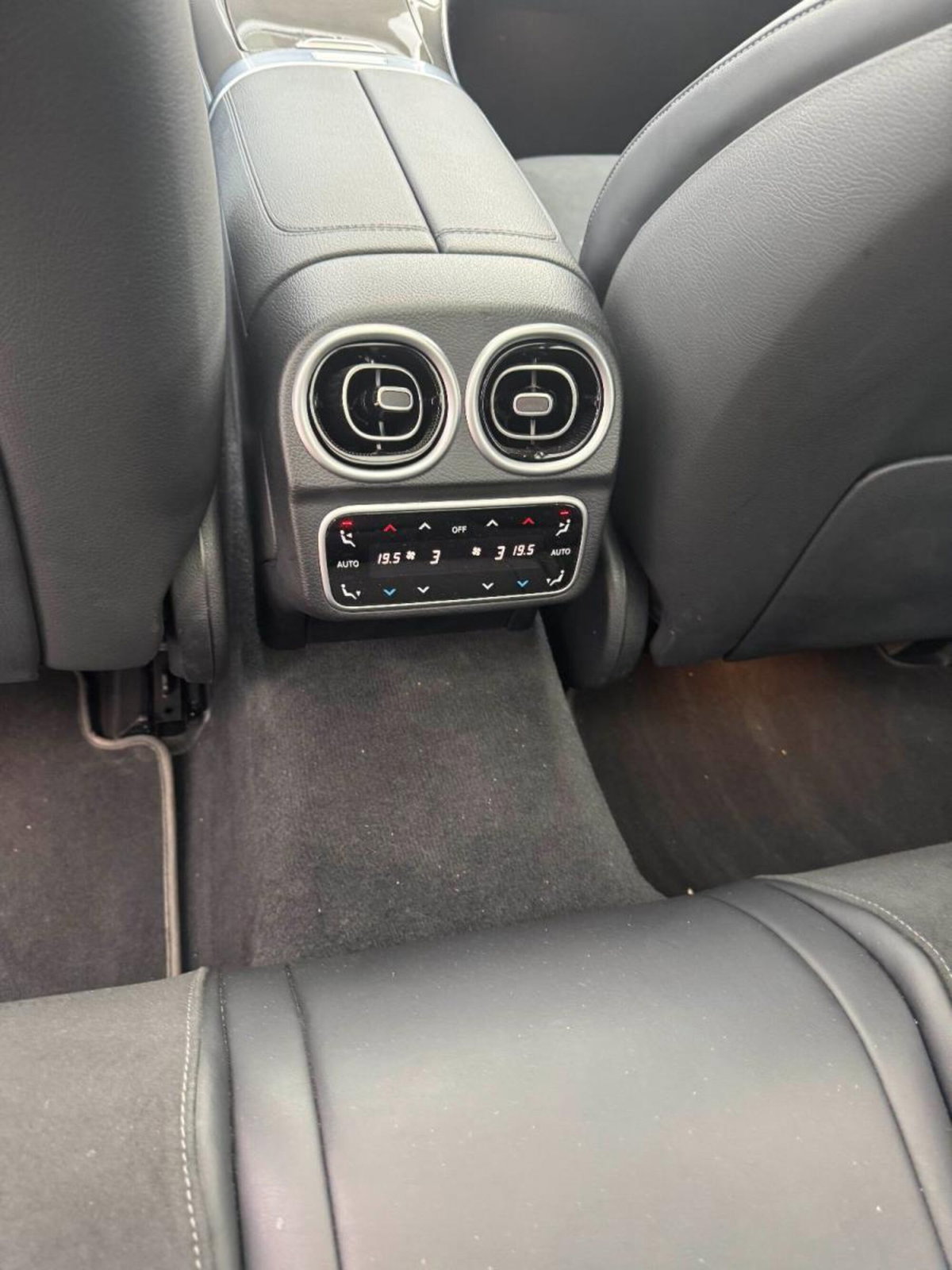 Mercedes-Benz Classe C 300 d Auto Premium (13)