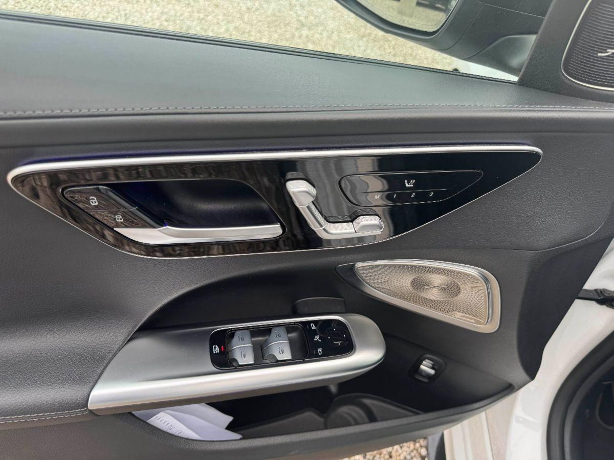 Mercedes-Benz Classe C 300 d Auto Premium (14)