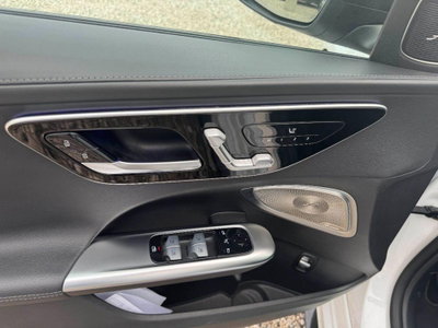 Mercedes-Benz Classe C 300 d Auto Premium (14)